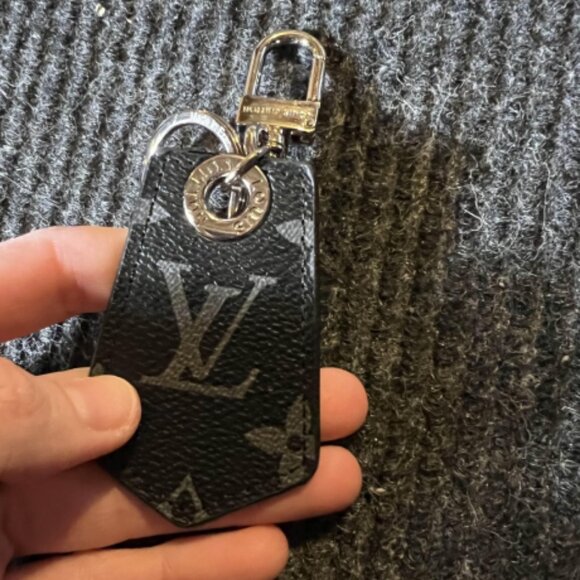 Louis Vuitton Other - LV monogram eclipse keychain